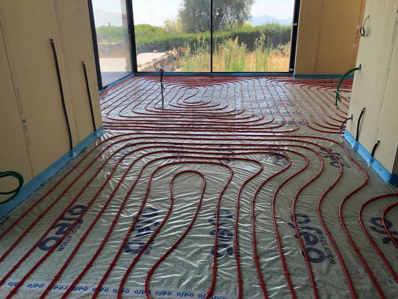 Pose d'un plancher chauffant dans villa 100 m2 à Cannes Alpes-Maritimes